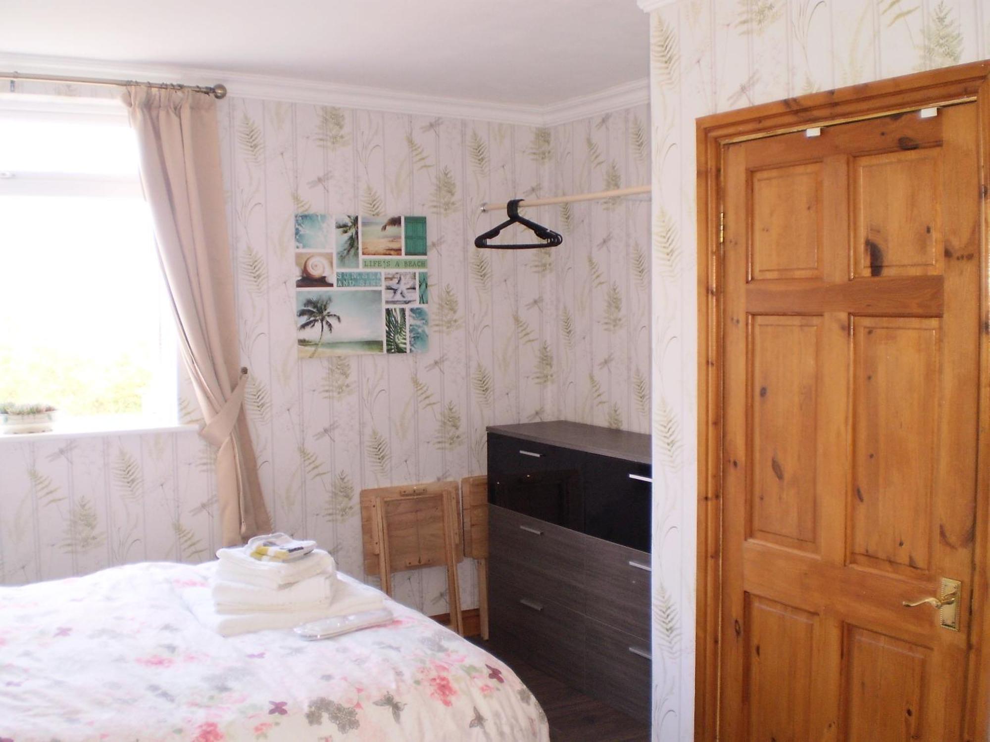 Sportsmans Lodge Bed And Breakfast Amlwch Pokoj fotografie